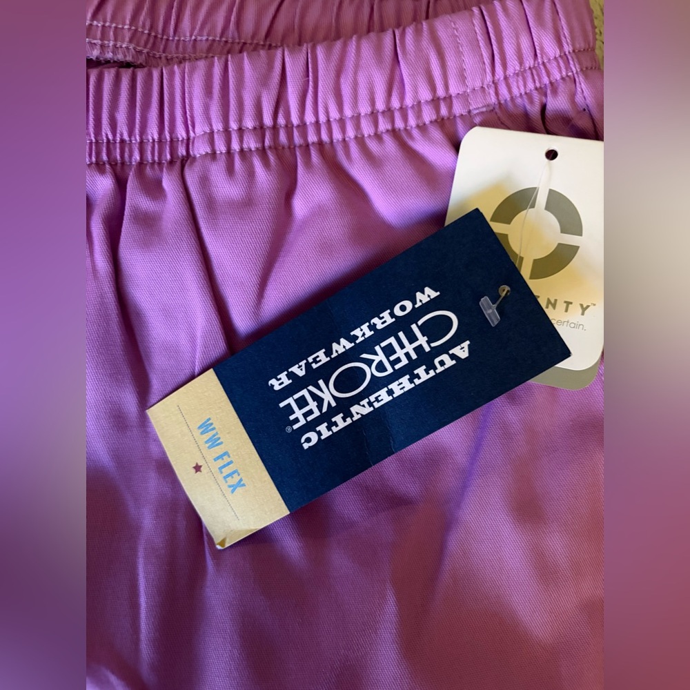 NWT Cherokee Women's Workwear Flex Medium Scrub Pants